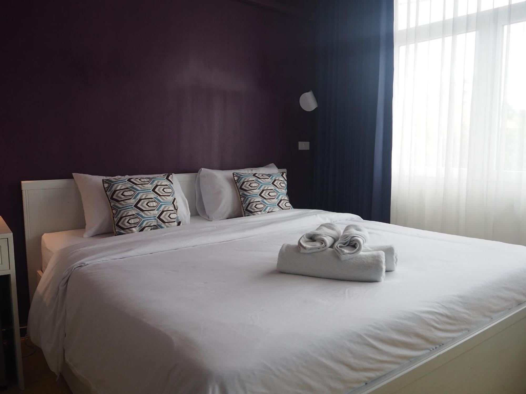 Maderla Hotel Банкок Екстериор снимка