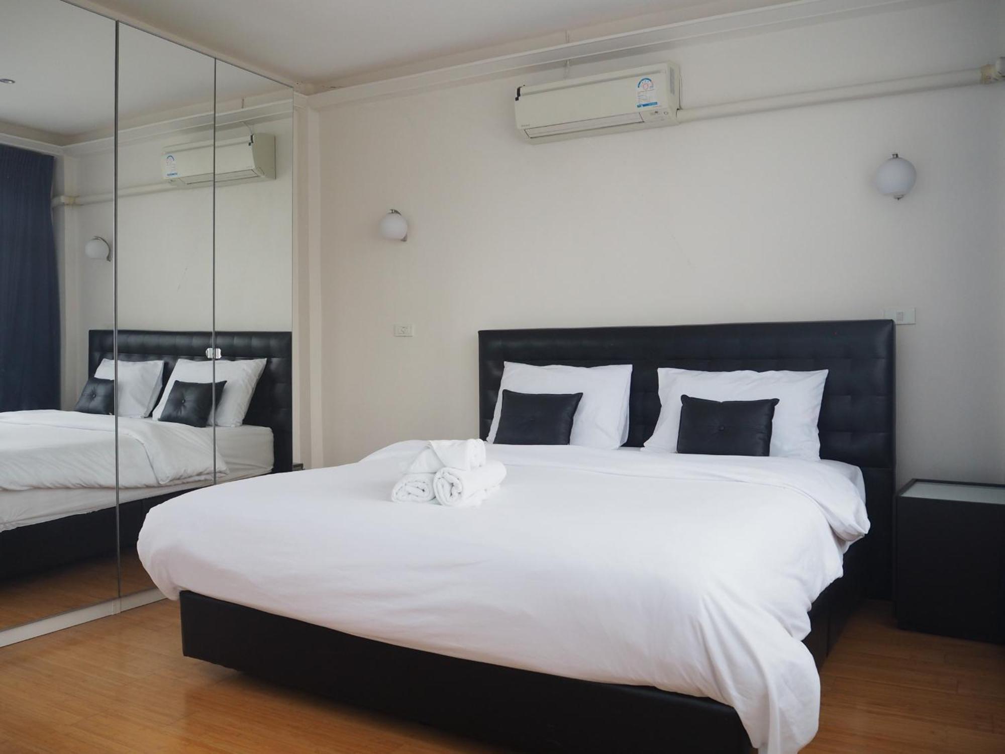 Maderla Hotel Банкок Екстериор снимка